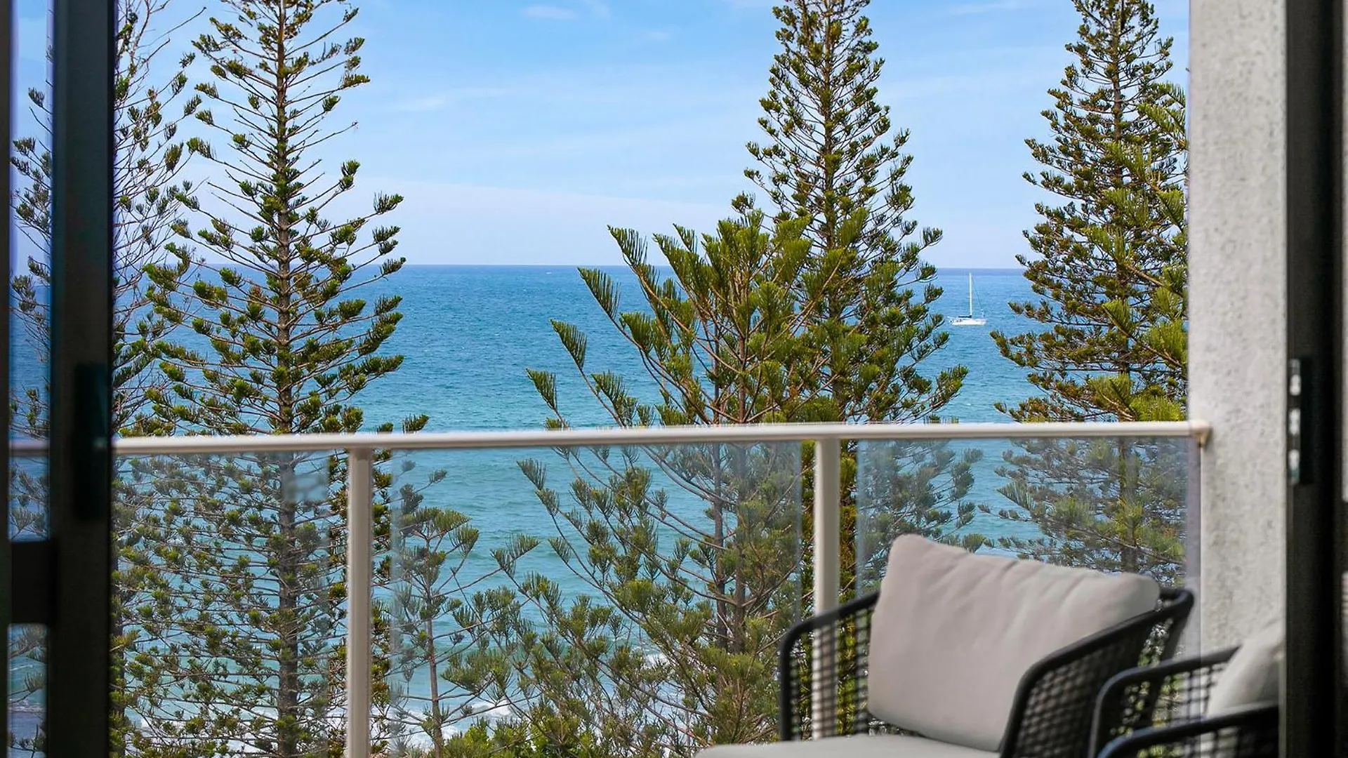 Pacific Beach Resort Mooloolaba 4*,  Australia